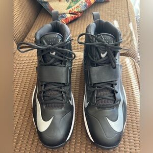Nike Flywire Zoom Code Elite football cleat in black & silver. Sz 17 Never Worn
